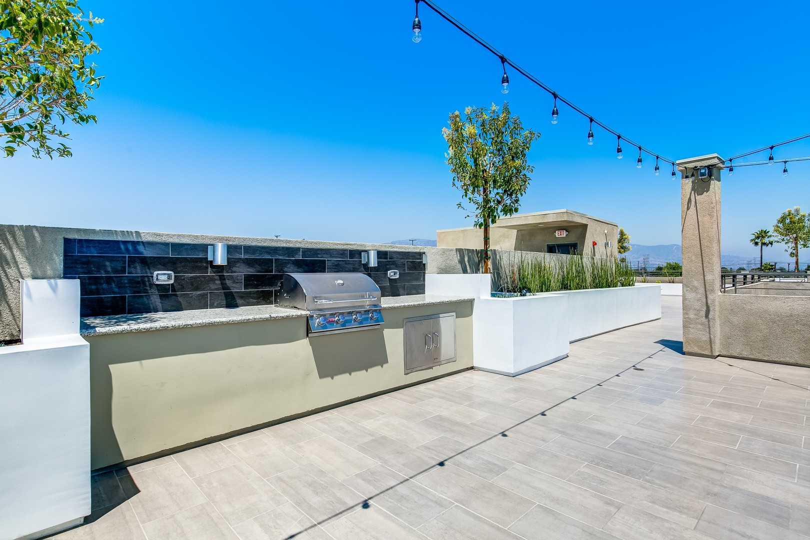 Grill area at MODERNO East (2 of 3)