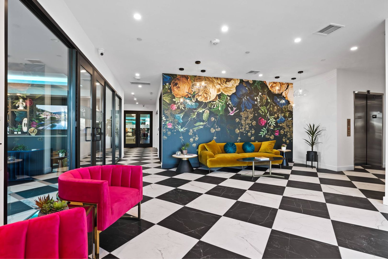 Lobby at MODERNO Axis (5 of 5)