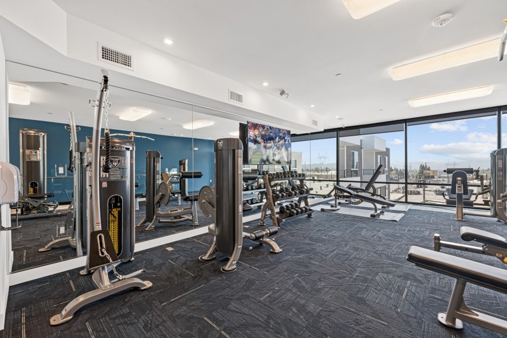 Gym at MODERNO NOHO West (7 of 7)