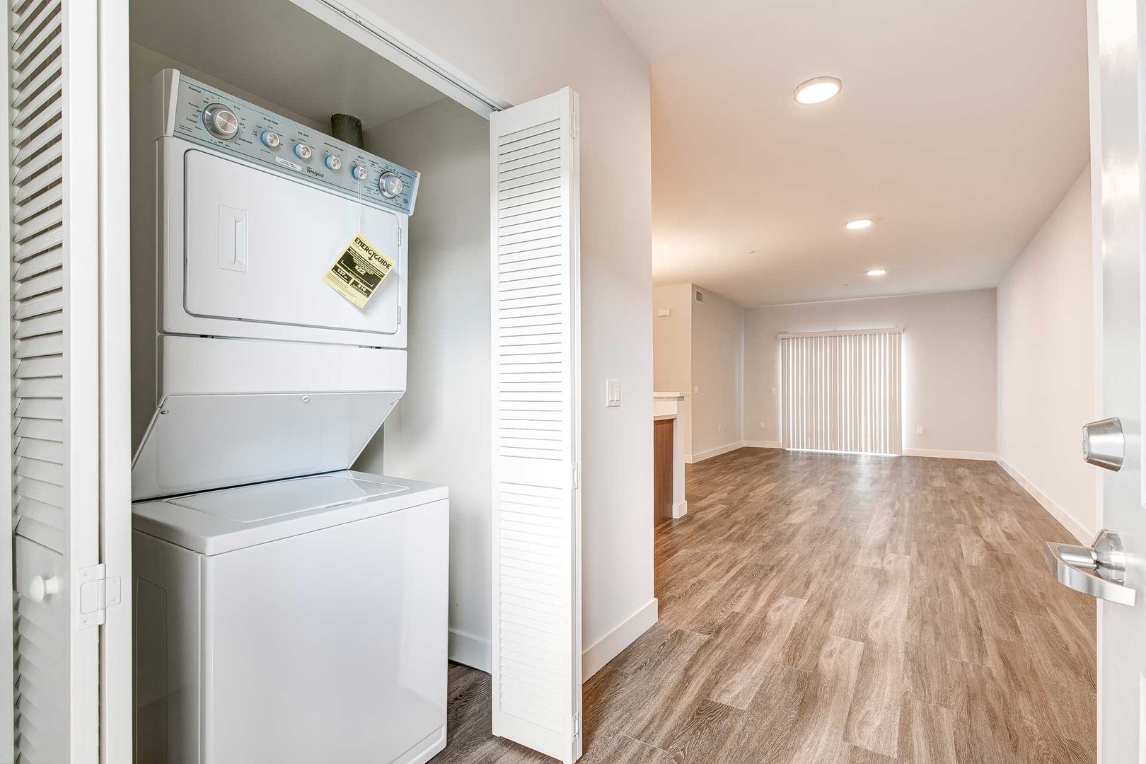 MODERNO North Hollywood 16 of 21