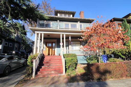 Gorgeous 3 Bedroom Apartment in Grand NW District Home – photo 1