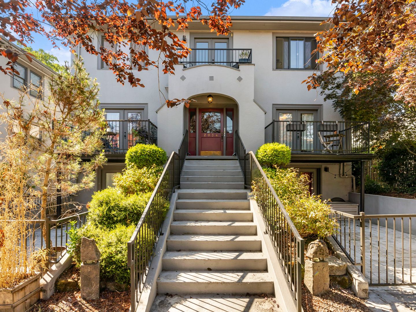 Portland House: 2034 NW Overton St