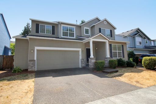 Custom-Built 5 Bedroom/3 Bath Home In A Great Sunnyside Neighborhood