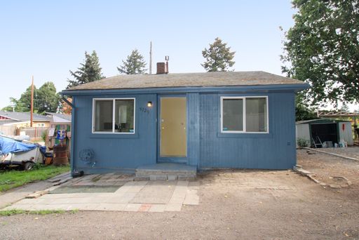 Cully 1 Bedroom Bungalow in Secluded Location – photo 1