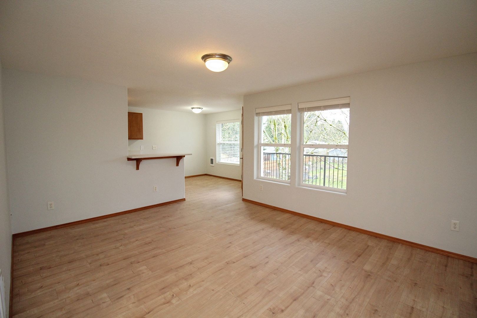 Portland Condo: 683 NE 162nd Ave