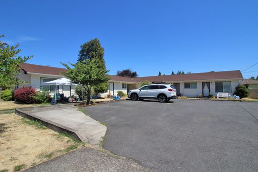 Adorable Light & Bright 2 Bedroom 1 Bathroom One Level Apartment – photo 1