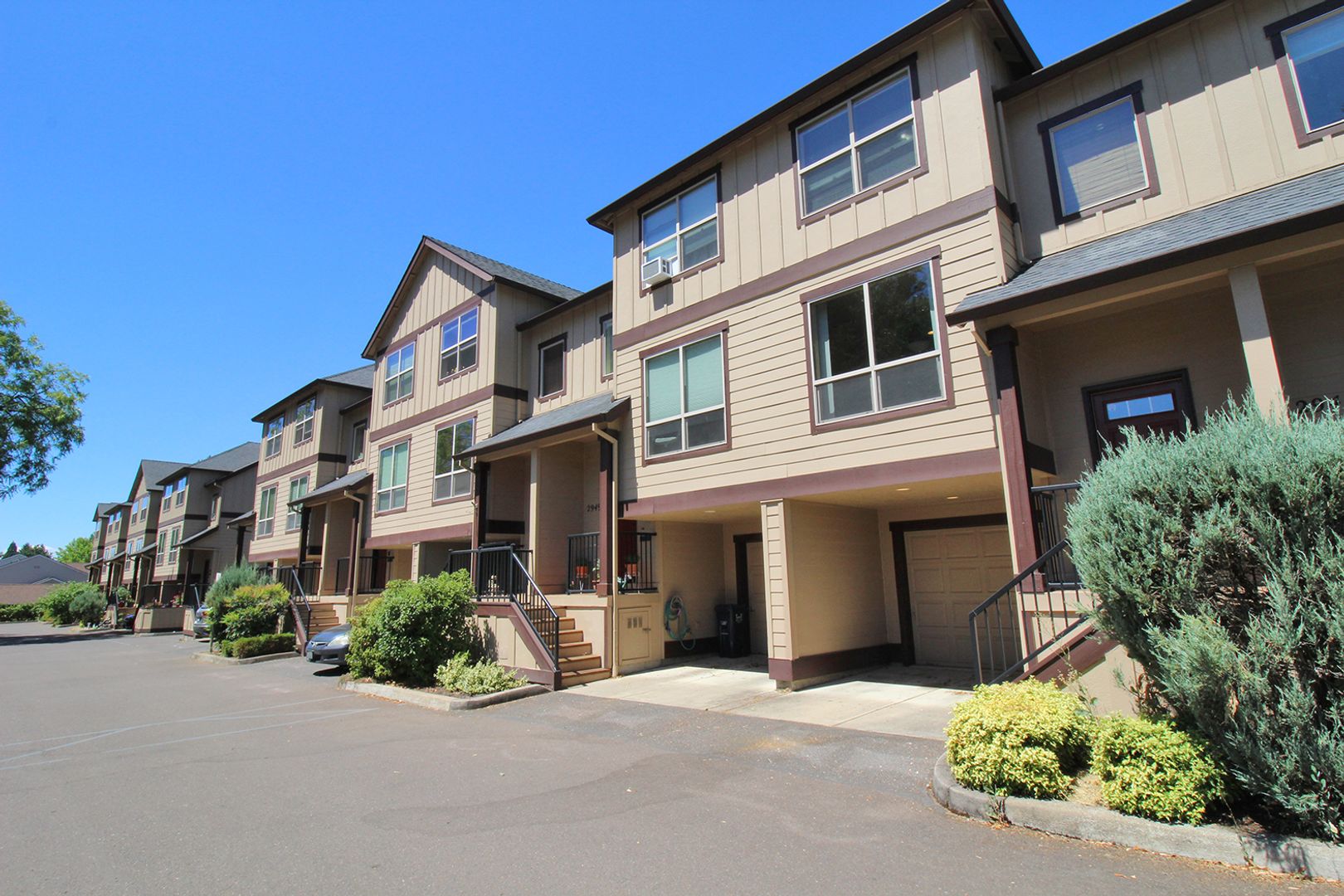 Beaverton House: 2945 SW 187th Avenue