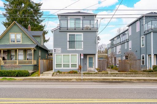 Spacious New Construction Studio Apartment Located in the Heart of St. Johns – photo 1