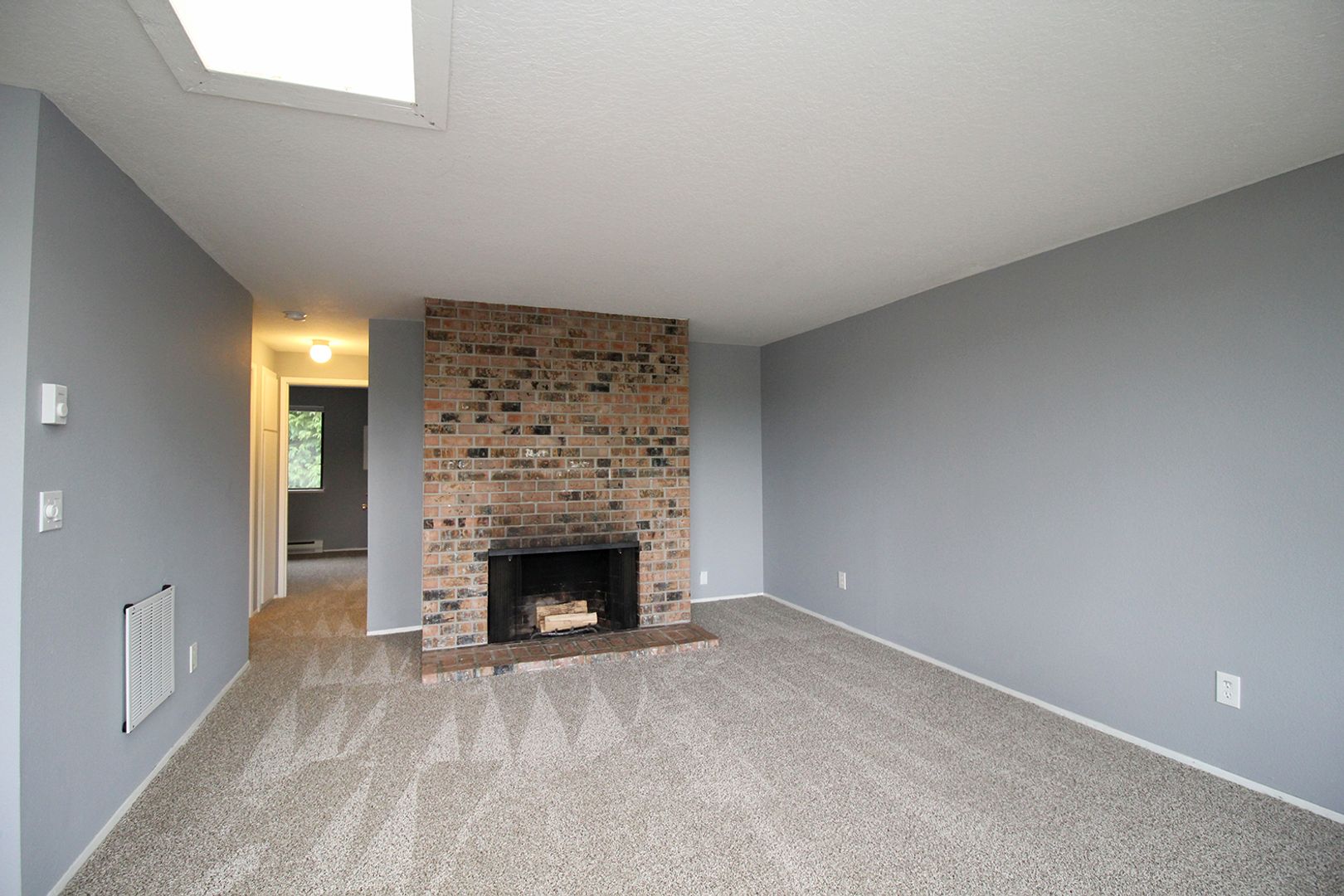 Portland Apartment: 1118 SE Rhone