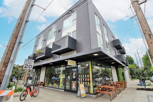 New Construction Studio in the Heart of Sellwood! – photo 1