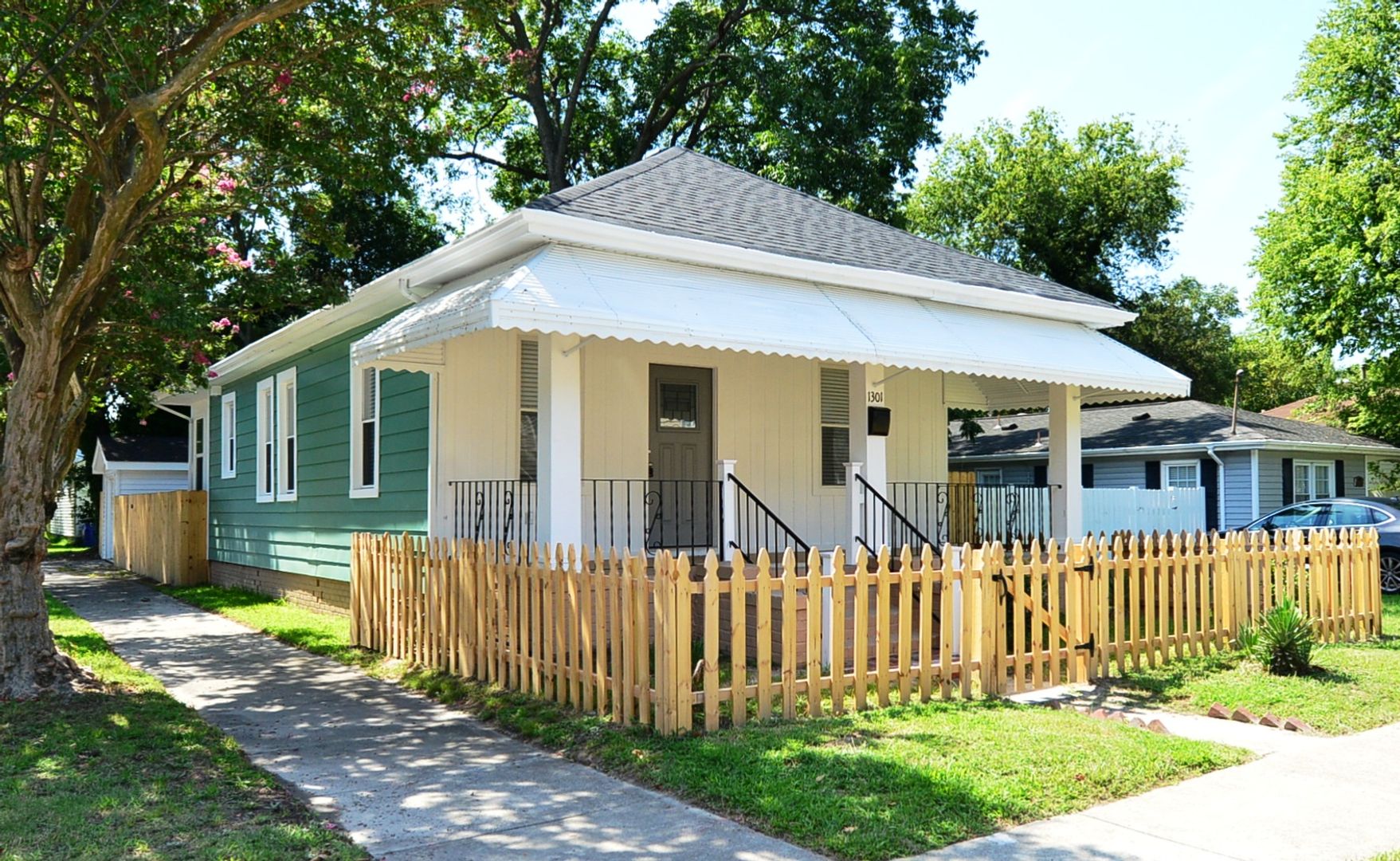 NORFOLK House: 1301 37TH STREET