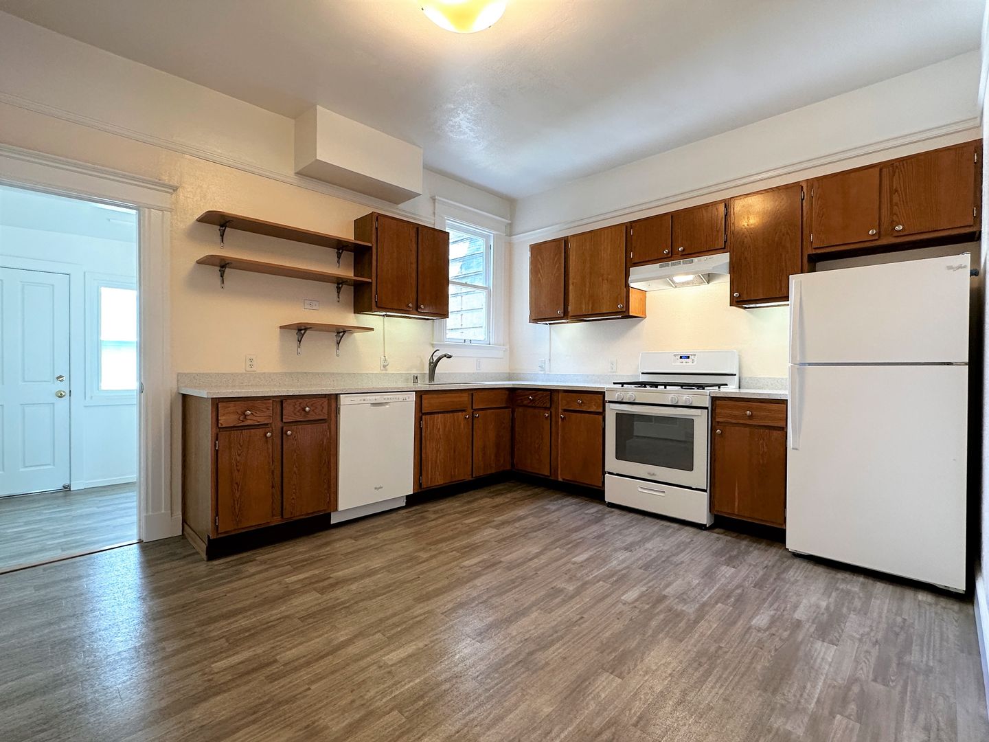 San Francisco Apartment: 1384 Church Street