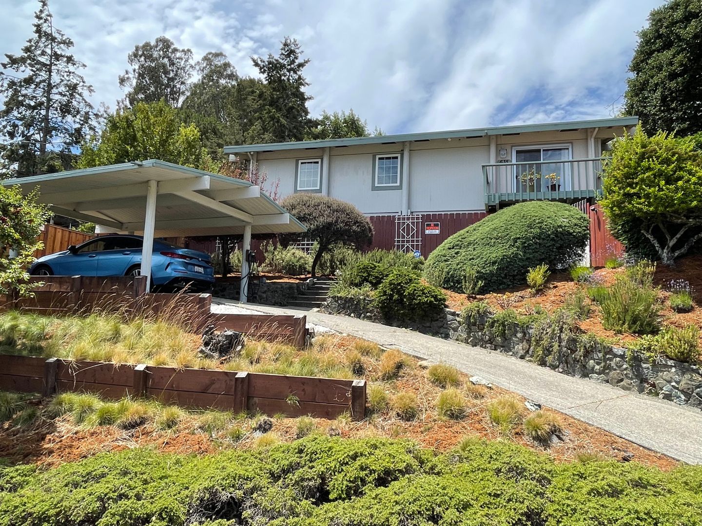 Sausalito House: 635 Drake Avenue