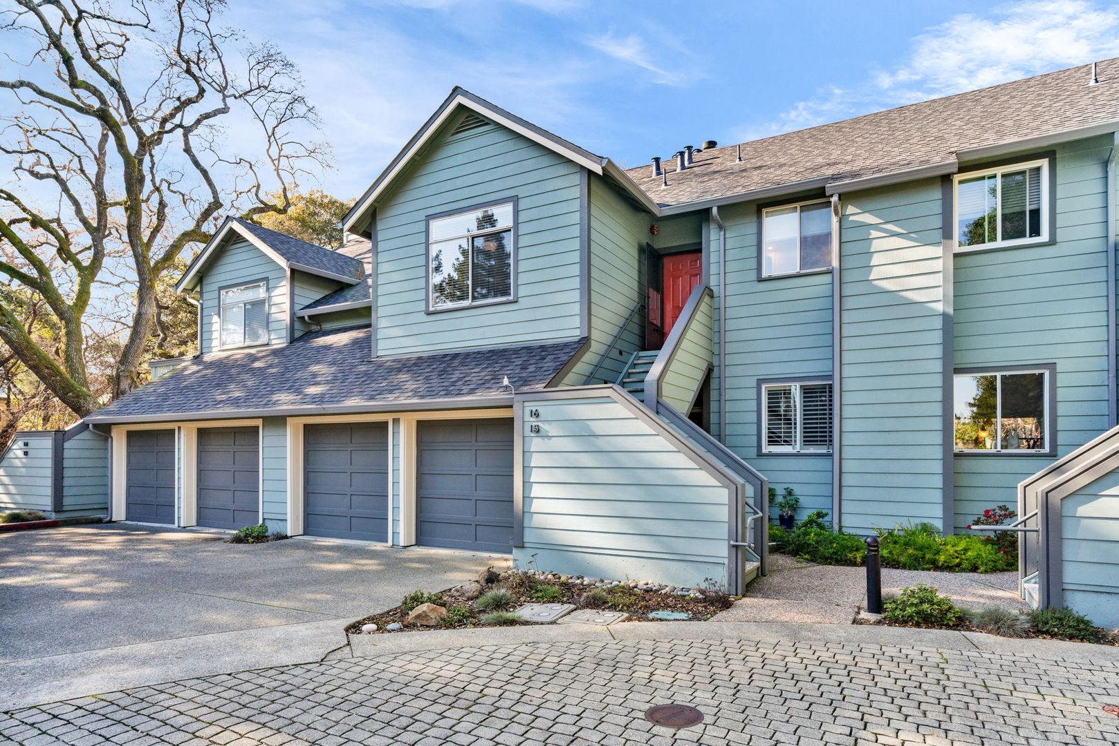 Novato Condo: 875 Tamalpais Avenue #16