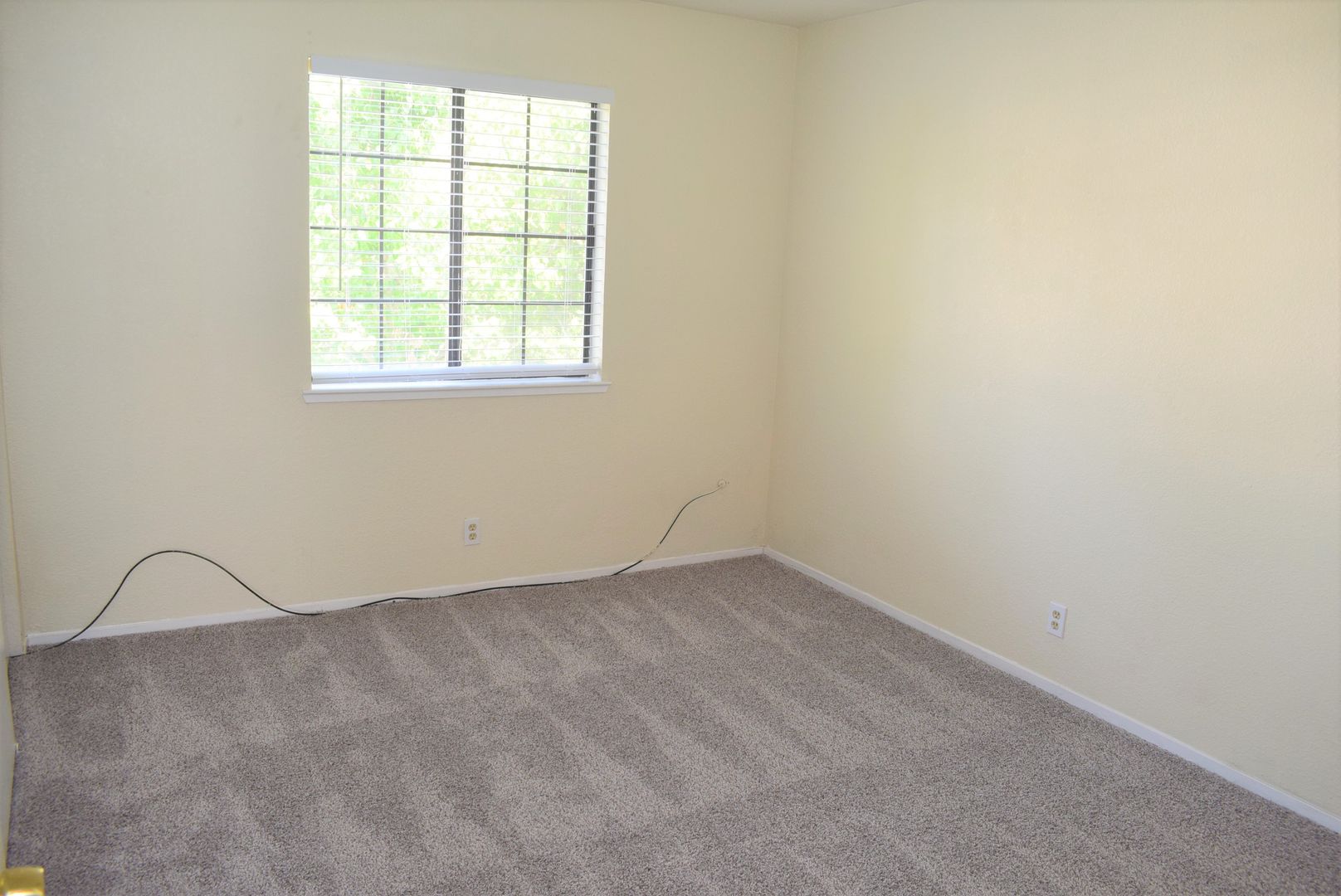 Elk Grove House: 4712 Story Way