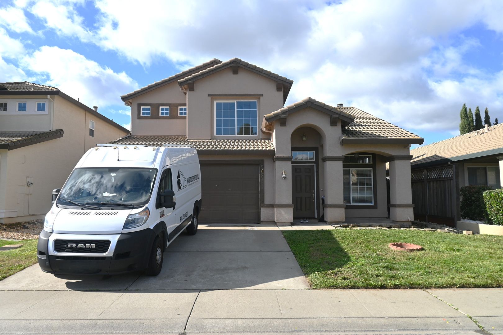 Elk Grove House: 9021 Devon Crest Way