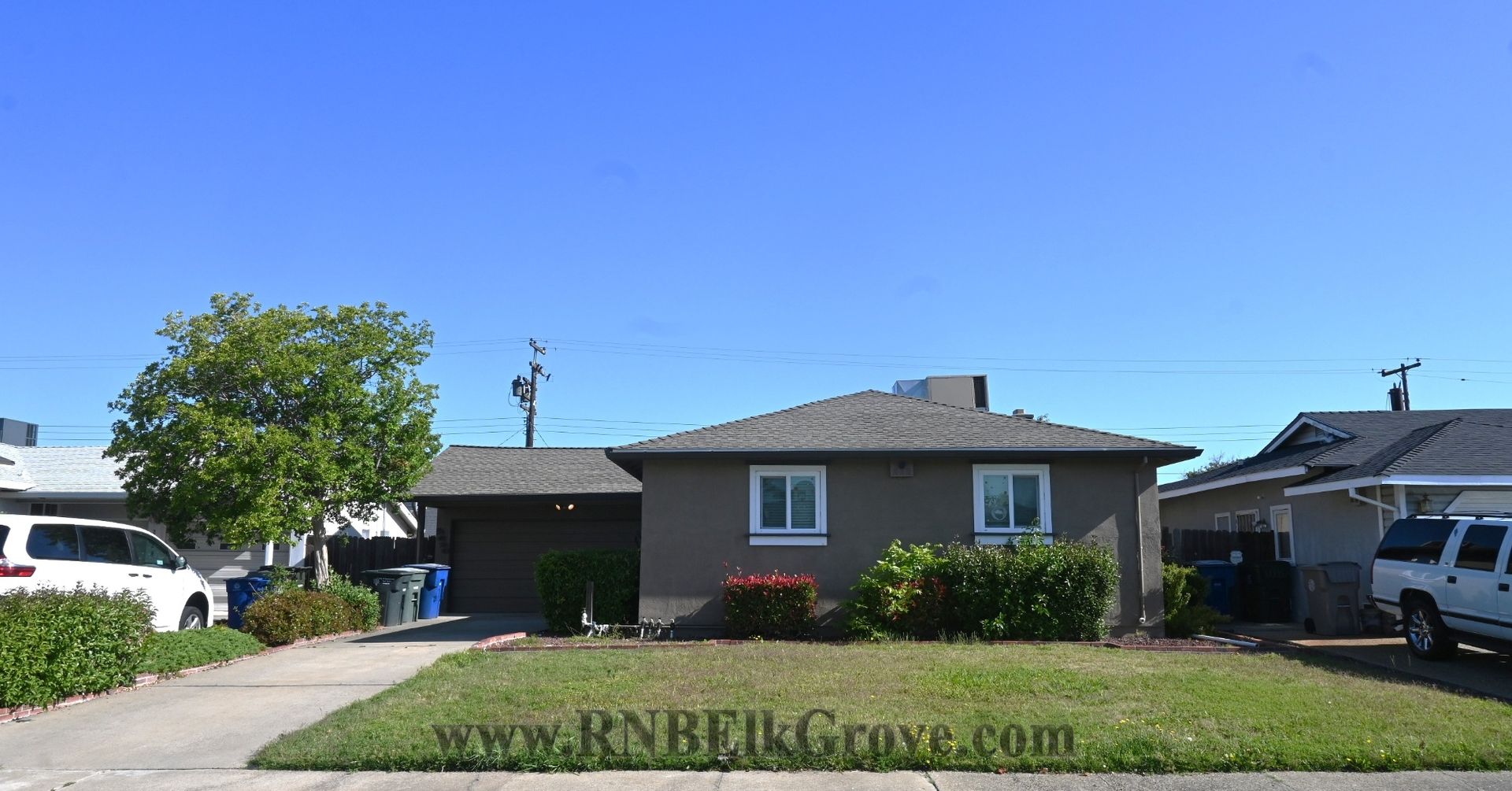 Sacramento House: 2620 Fernandez Drive