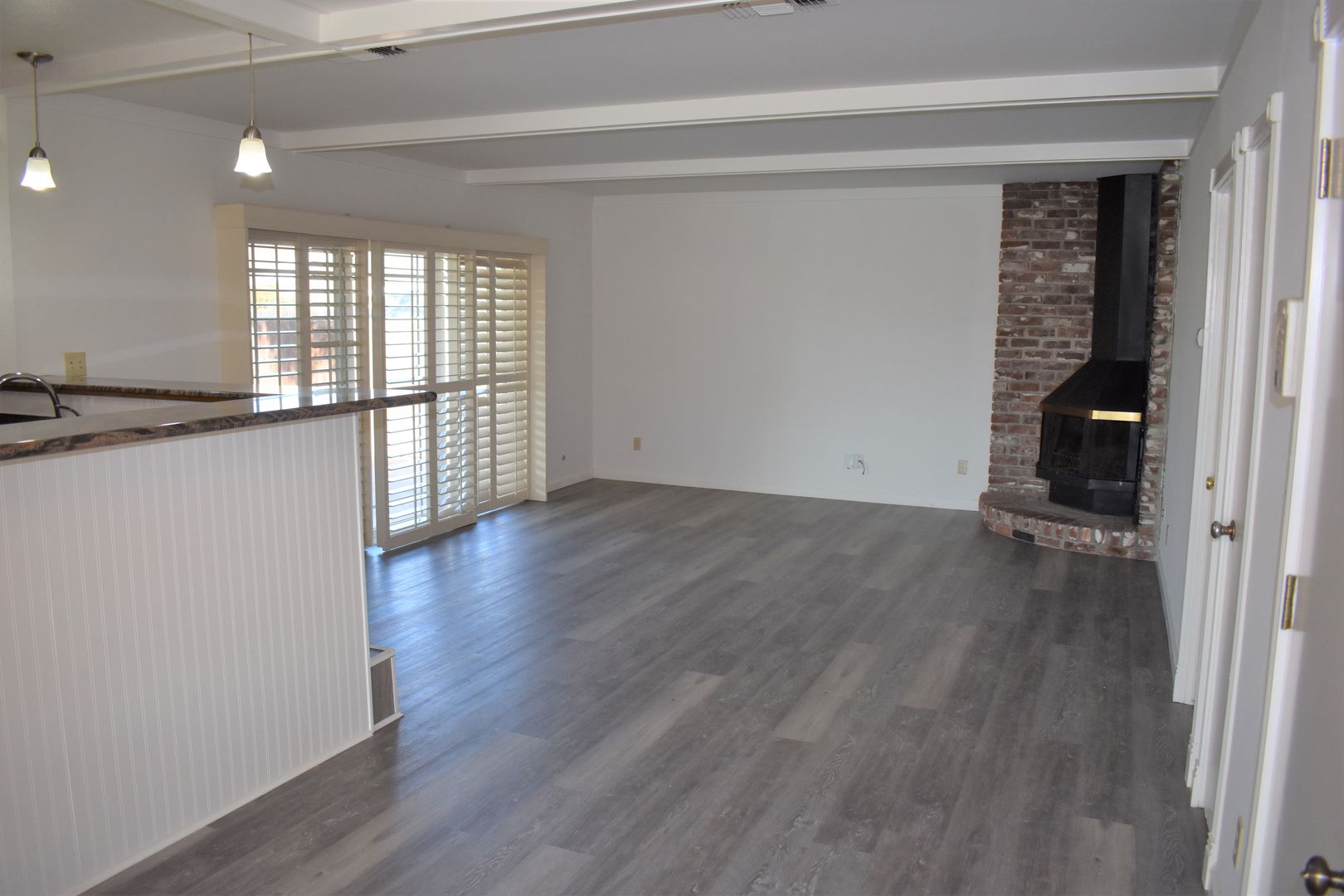 Sacramento House: 6661 9th Avenue