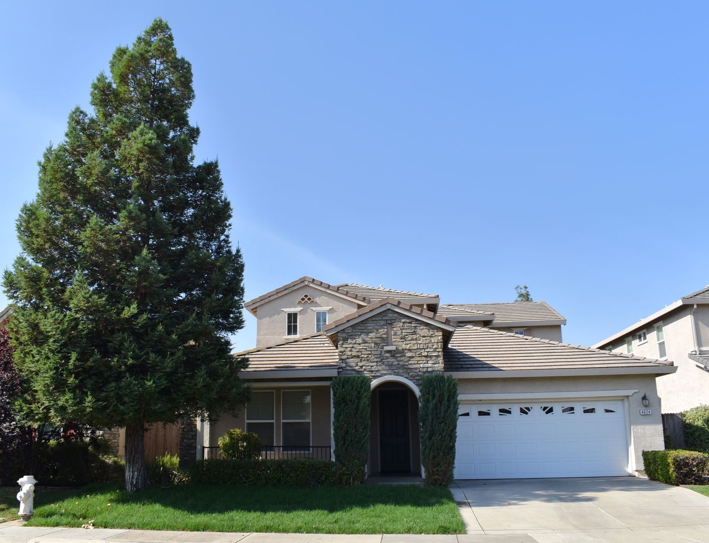 Elk Grove House: 4624 Coppola Circle