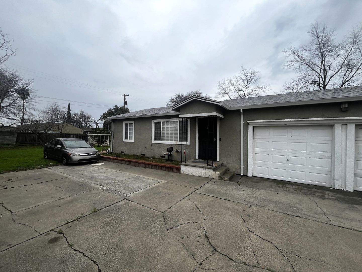 Sacramento House: 3600 26th Avenue