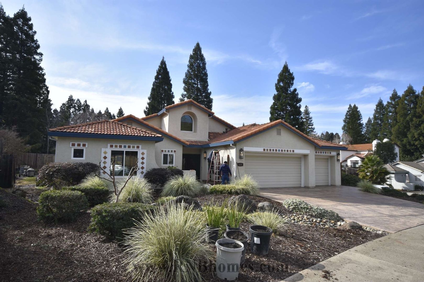 Folsom House: 428 Rockport Circle