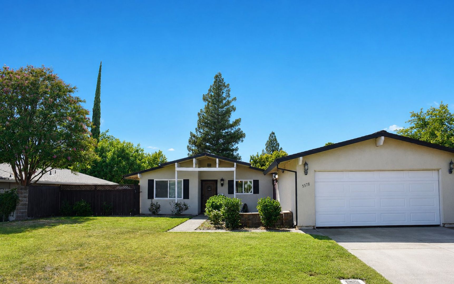 Rocklin House: 5578 Coronado Way