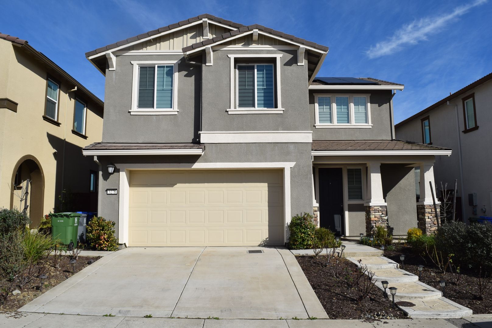 Folsom House: 3278 Sidney Way