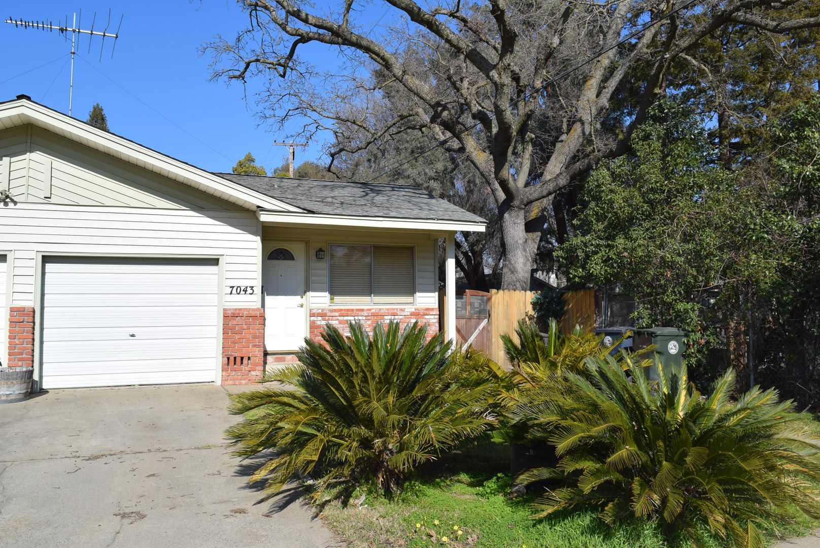 Citrus Heights House: 7043 Zeeland Drive