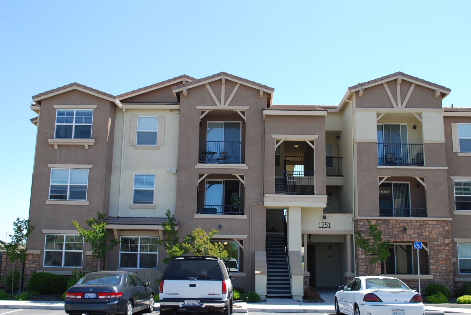 Rocklin House: 1251 Whitney Ranch Parkway Unit 1211