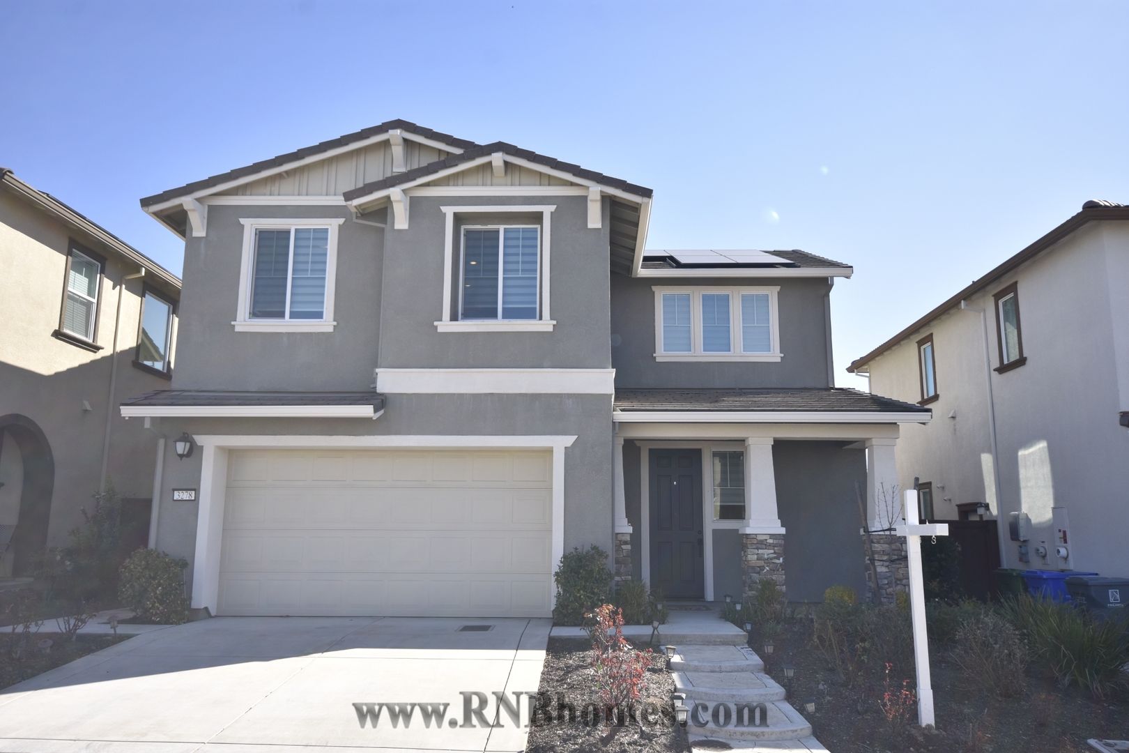 Folsom House: 3278 Sidney Way