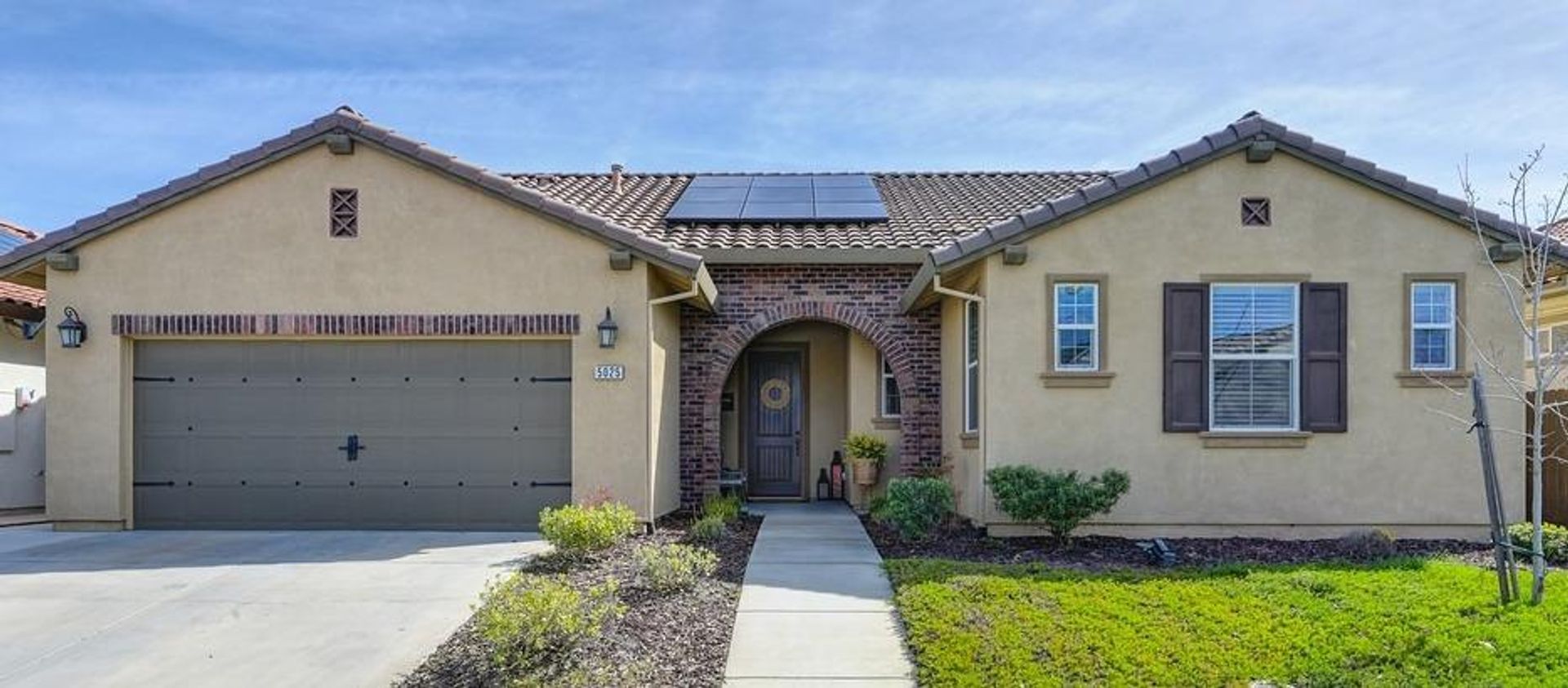 Roseville House: 5025 Southbury Drive