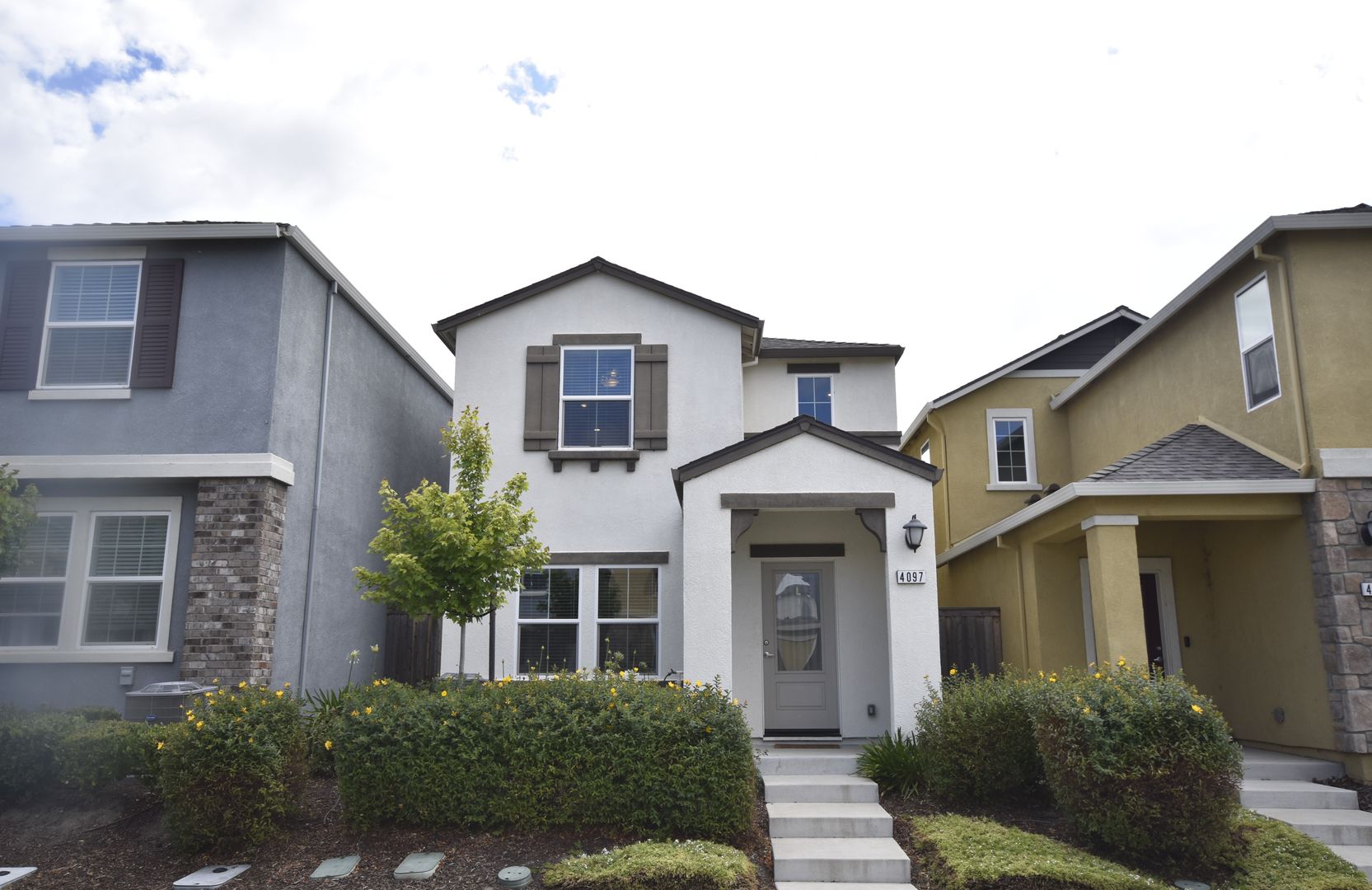 West Sacramento House: 4097 Southampton St