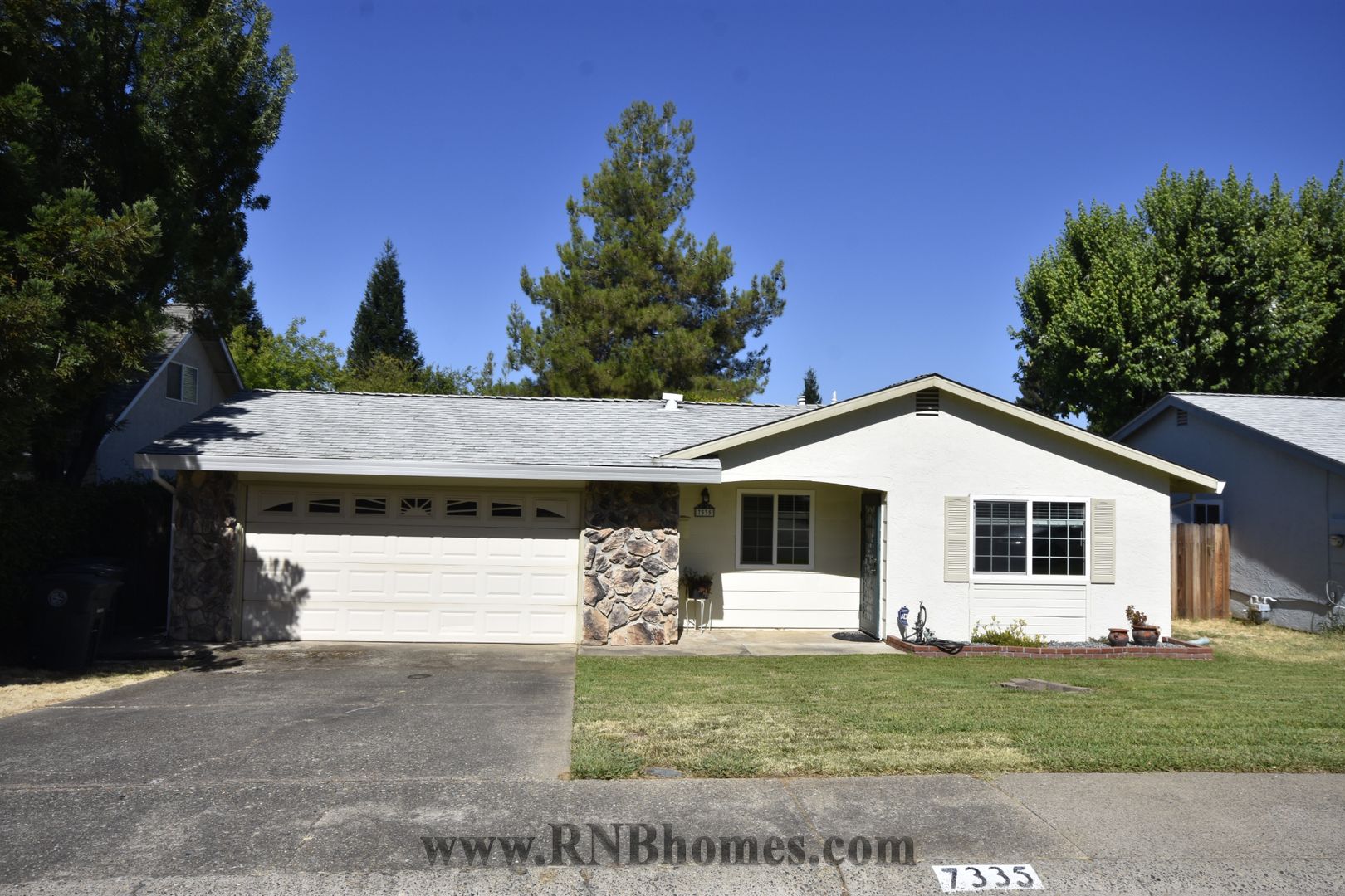 Citrus Heights House: 7335 Single Way