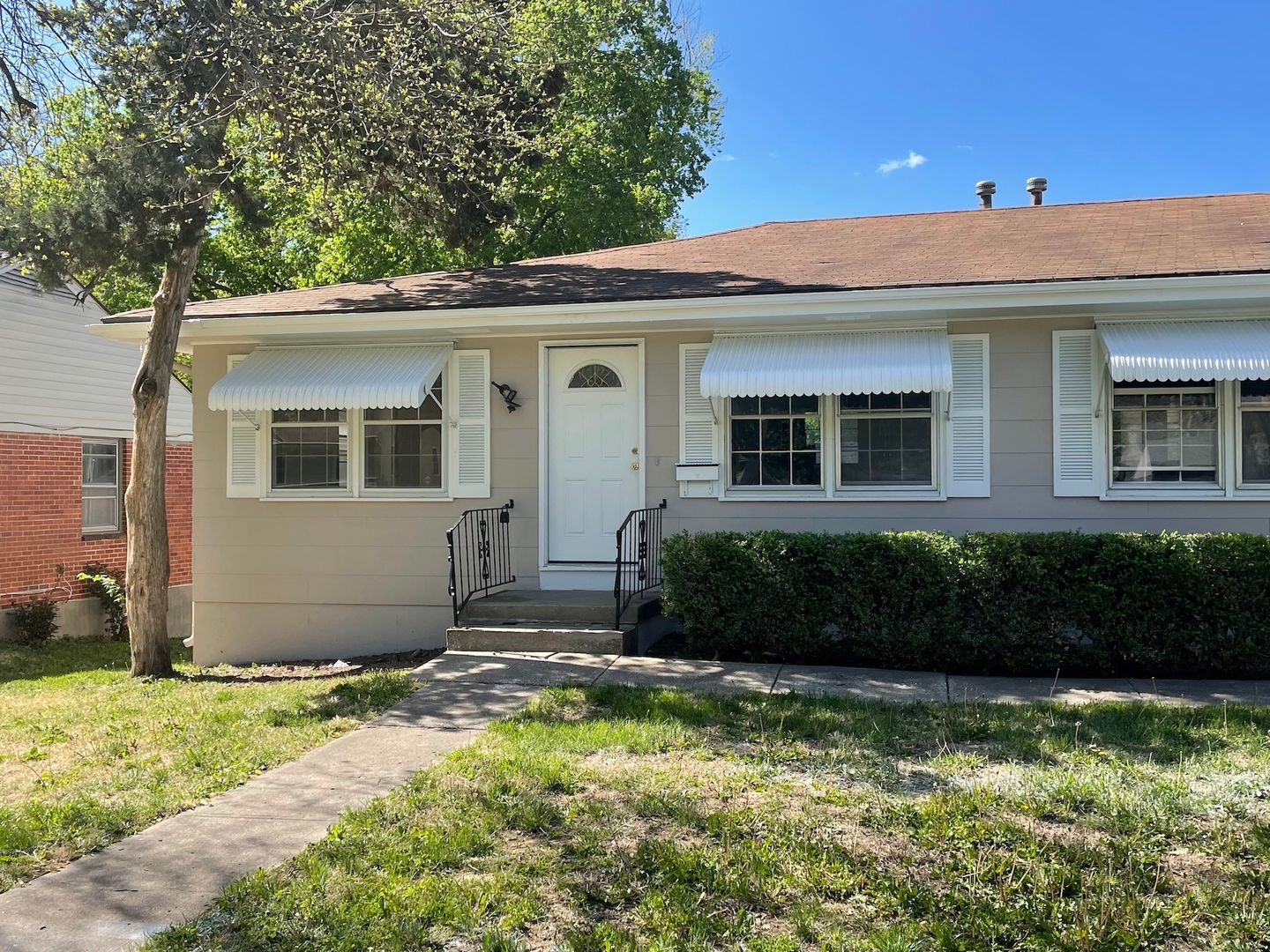 Kansas City House: 731 W. 85th Street