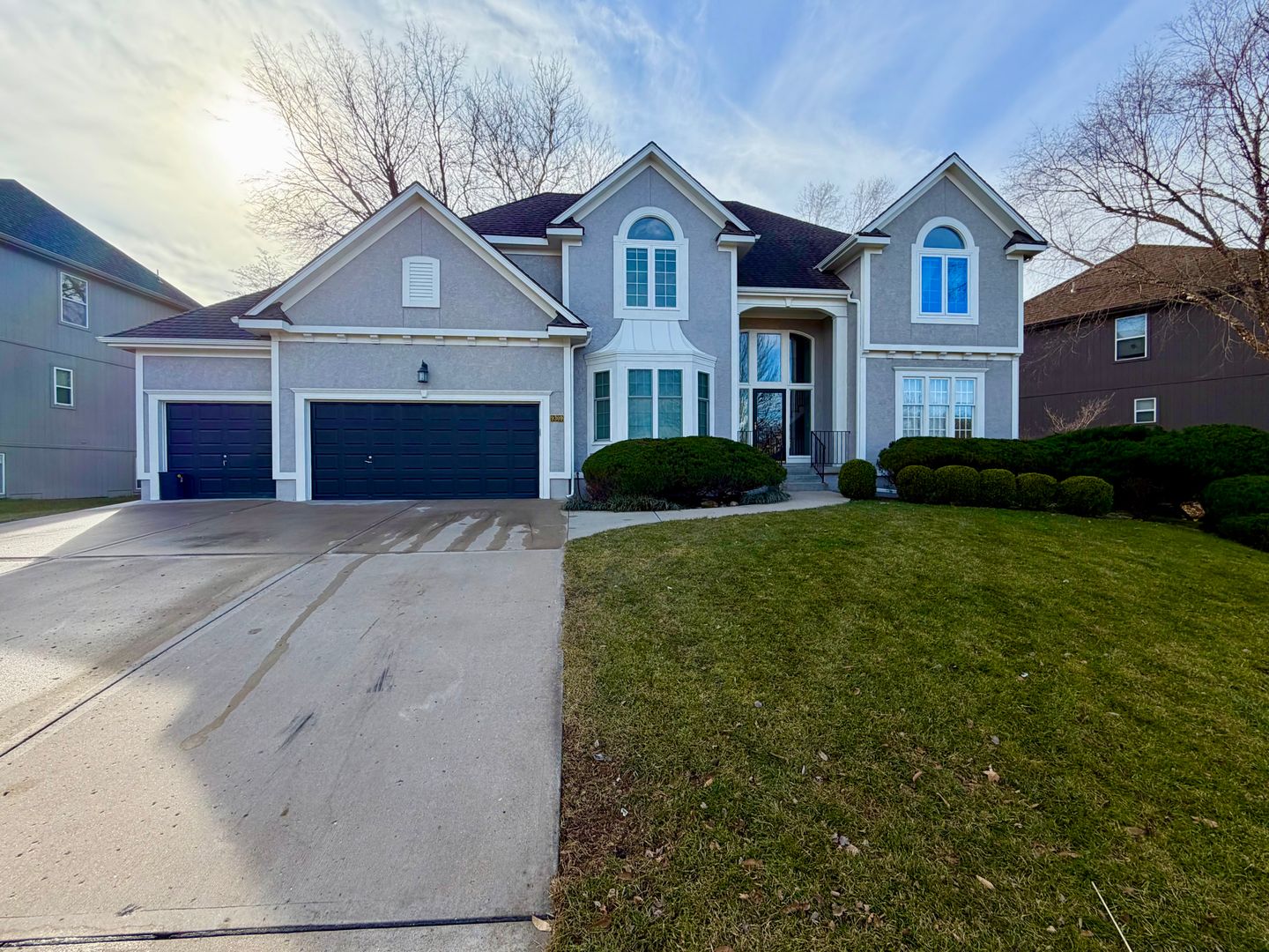 Overland Park House: 9309 W 144th Terrace