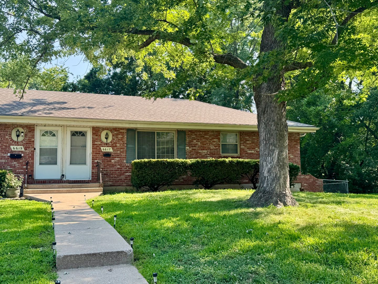Shawnee House: 6617 Garnett