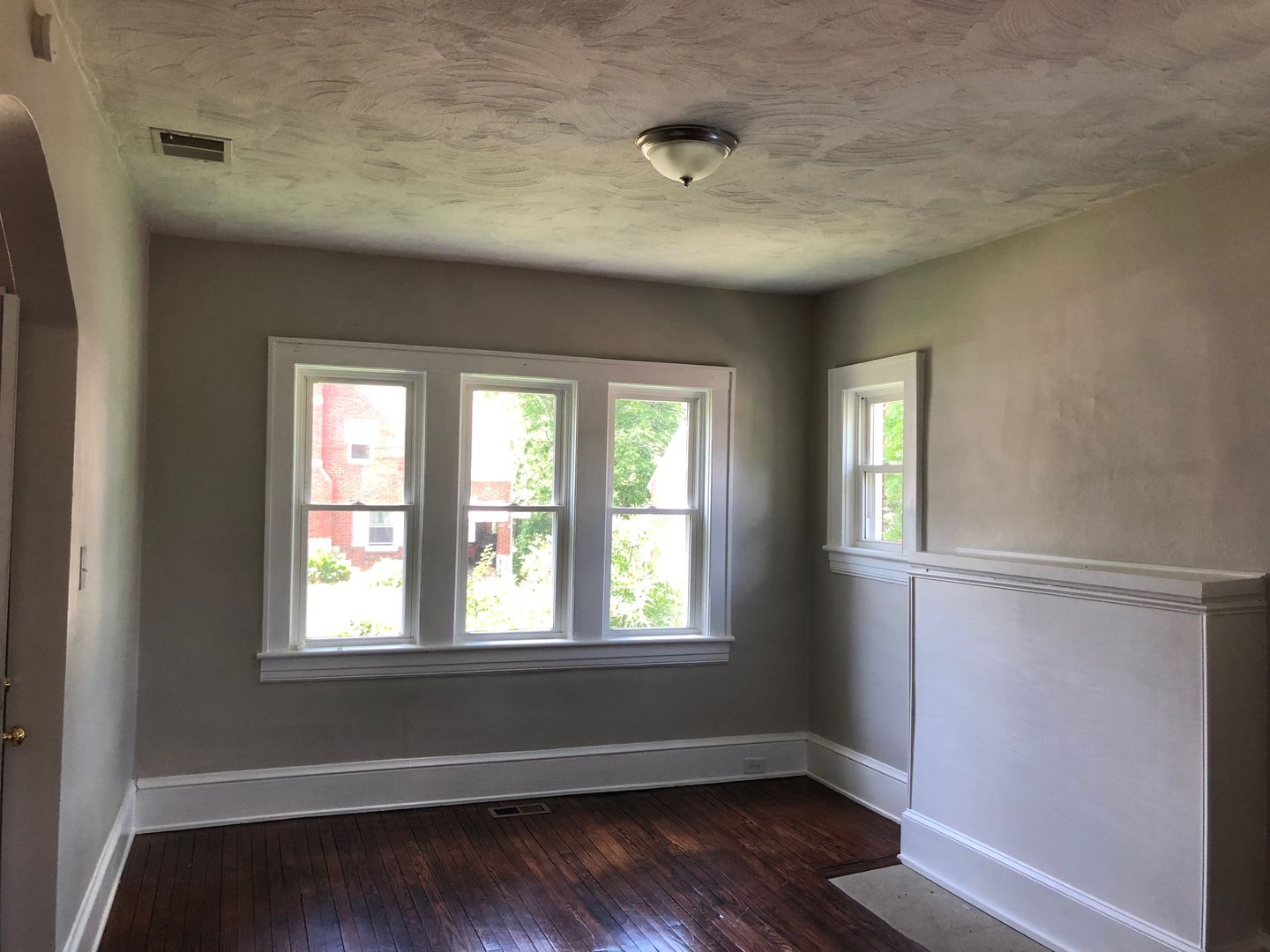 Roanoke House: 837 30th Street NW