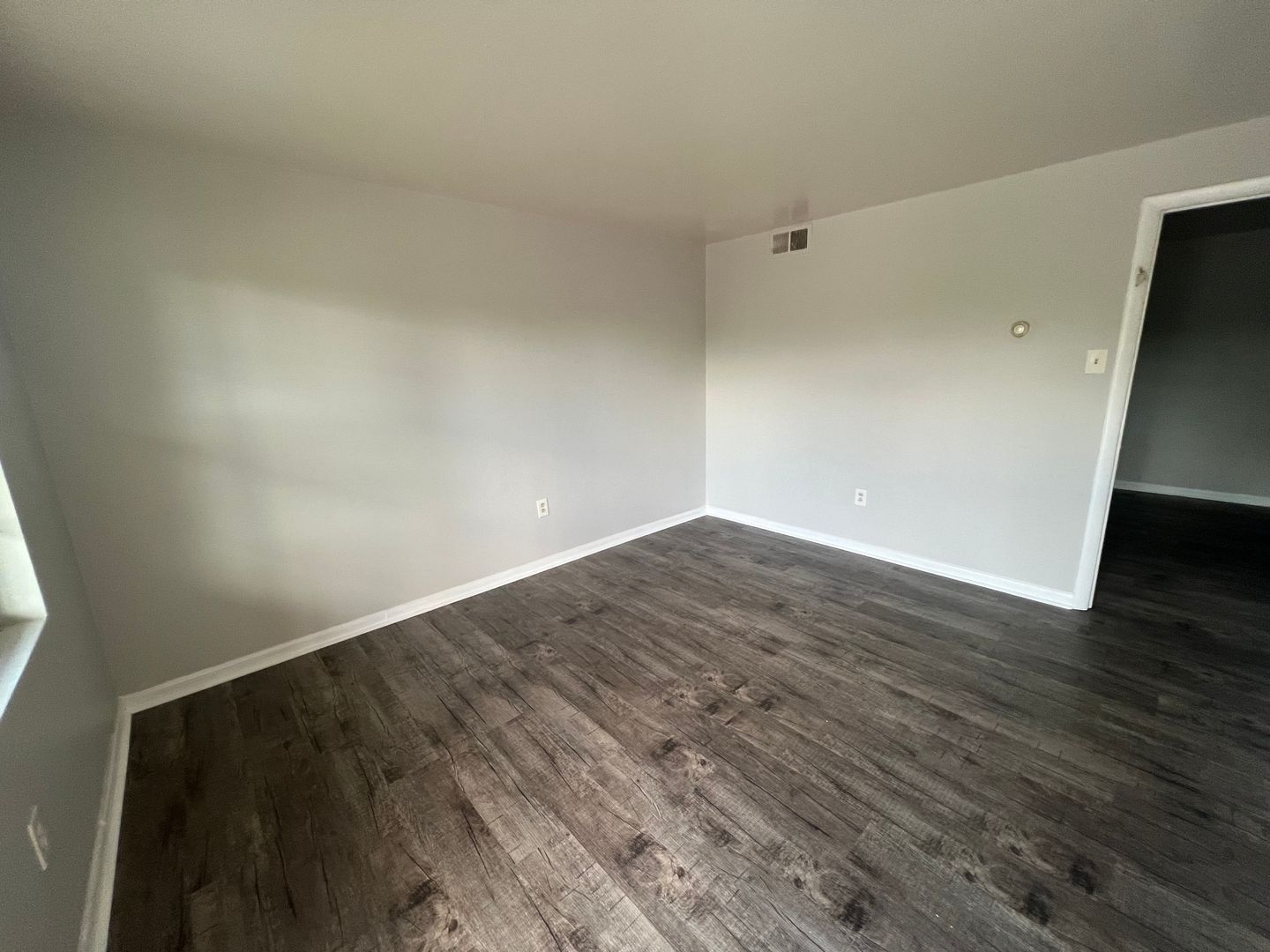 Roanoke Apartment: 829 Westside Blvd NW