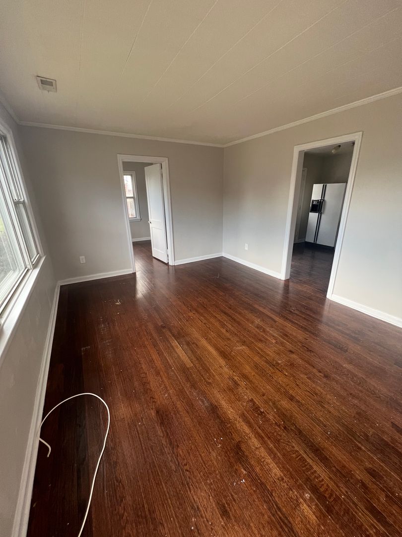 617 Hershberger Rd 3bed/1bath $1395
