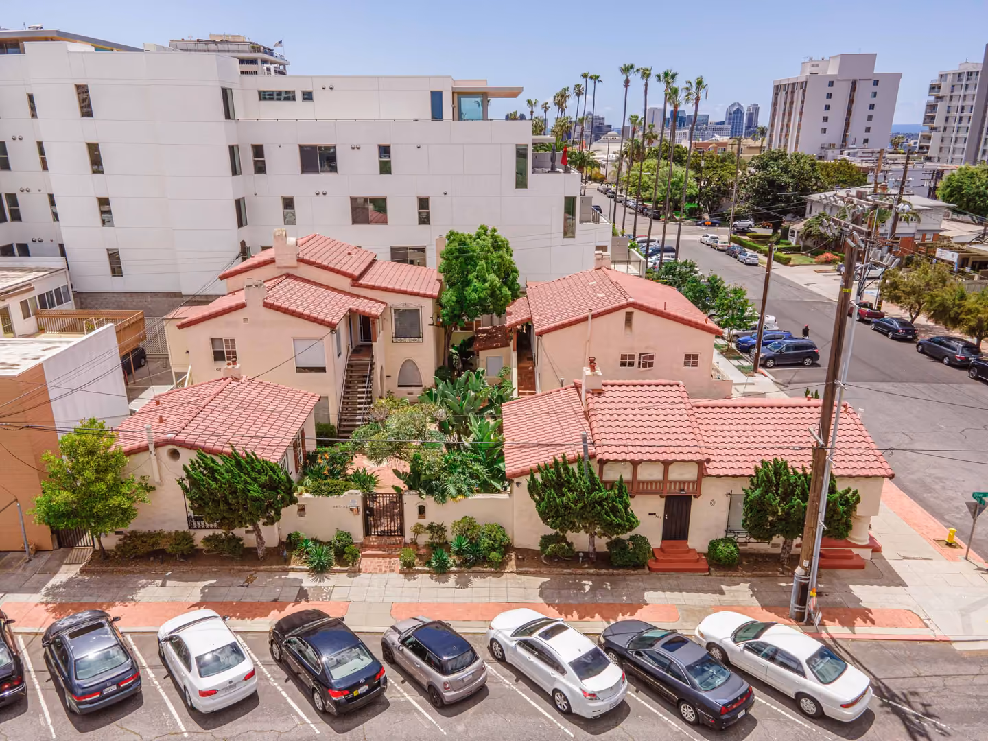 San Diego Apartment: 303 - 321 Olive Street