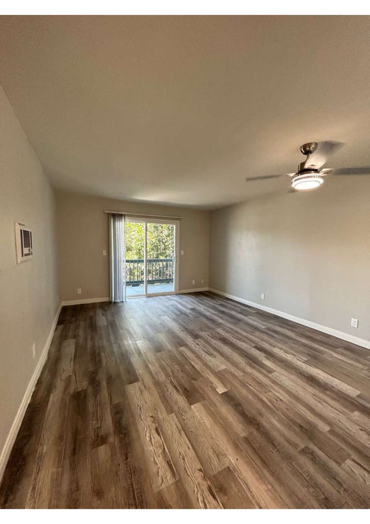 San Diego Apartment: 525 28th Street