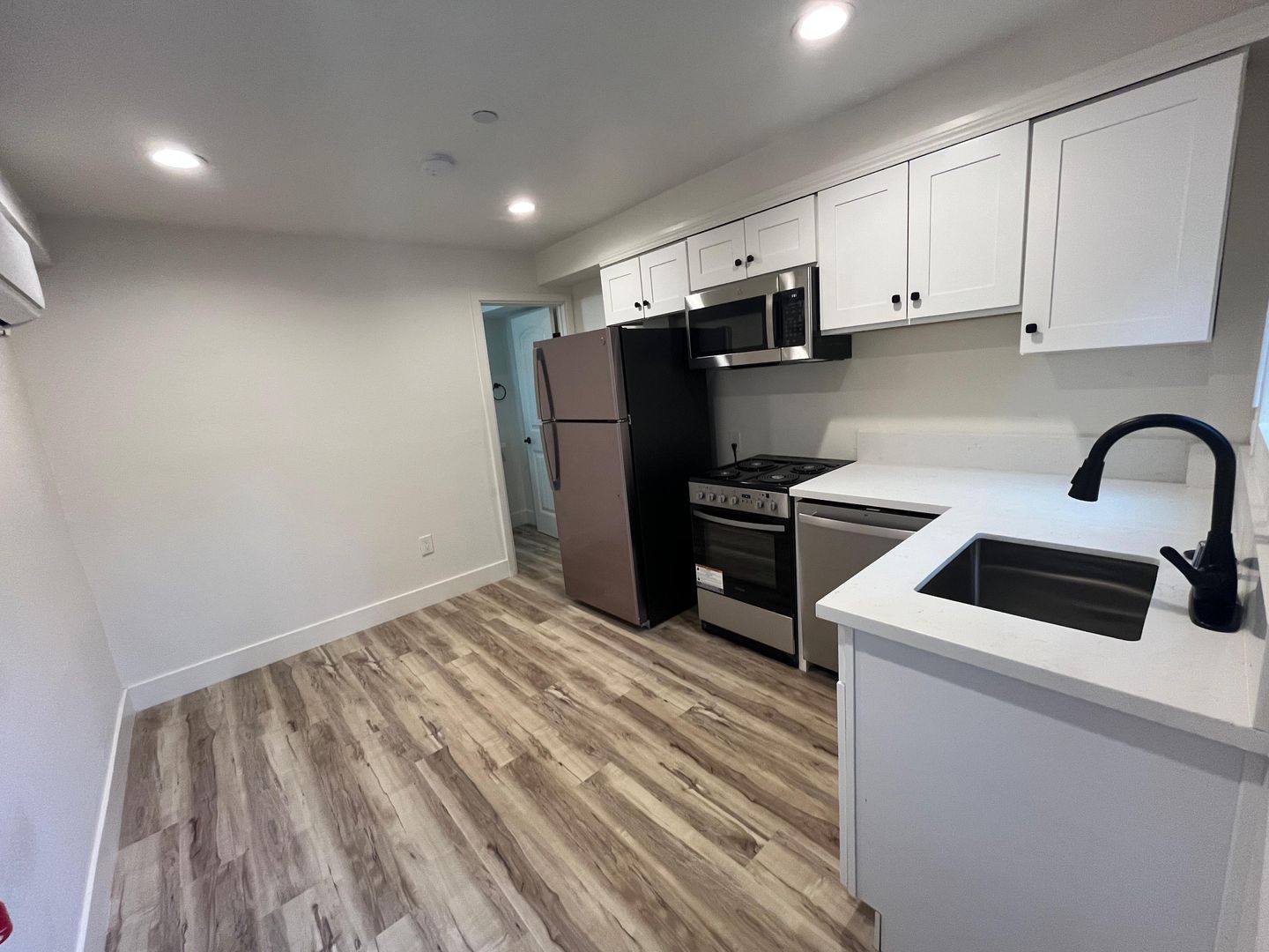San Diego Apartment: 4084-4090 Kansas Street