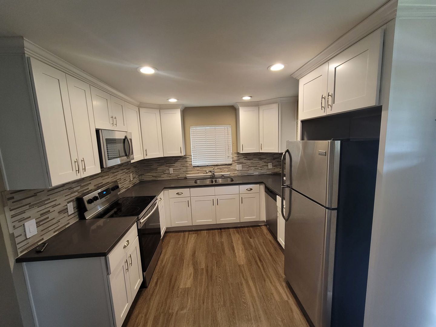 San Diego Apartment: 3674 Villa Terrace