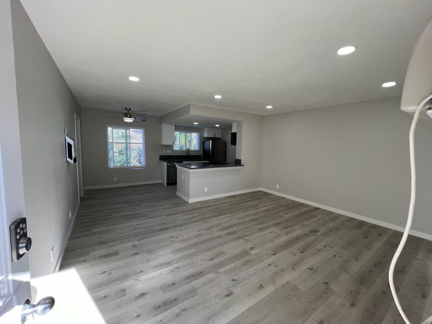 San Diego Apartment: 4490 Collwood Blvd