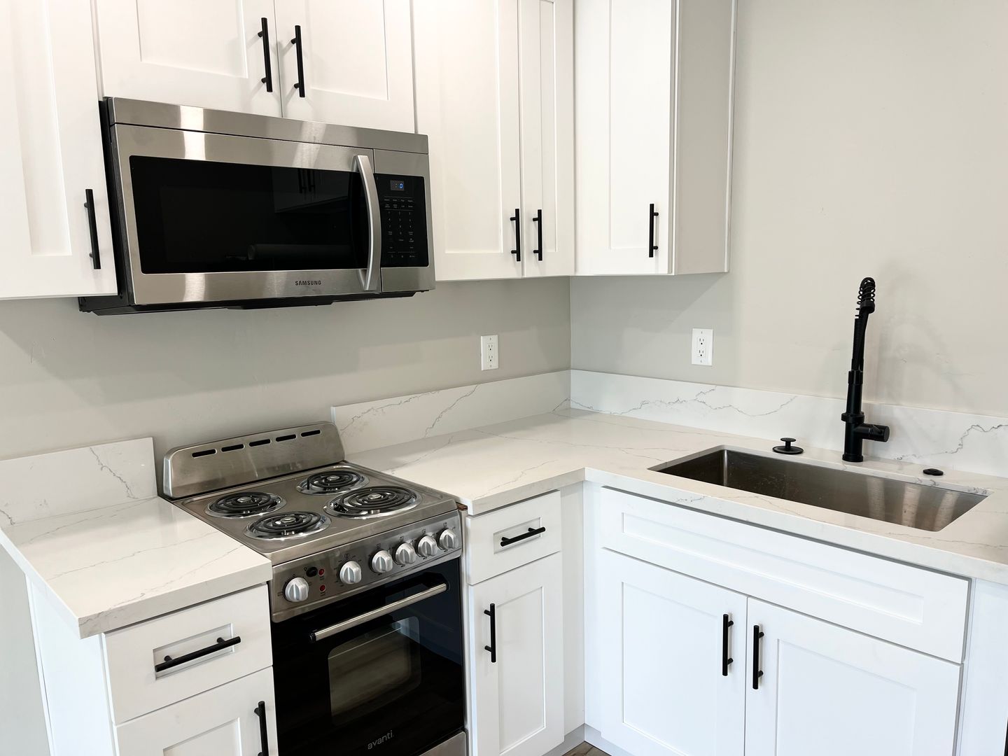 San Diego Apartment: 3946-3950 Mississippi Street