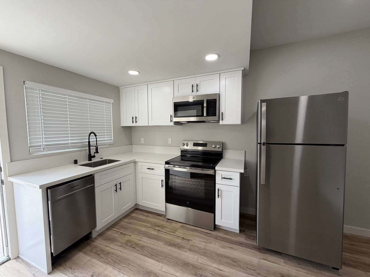 San Diego Apartment: 303 - 321 Olive Street