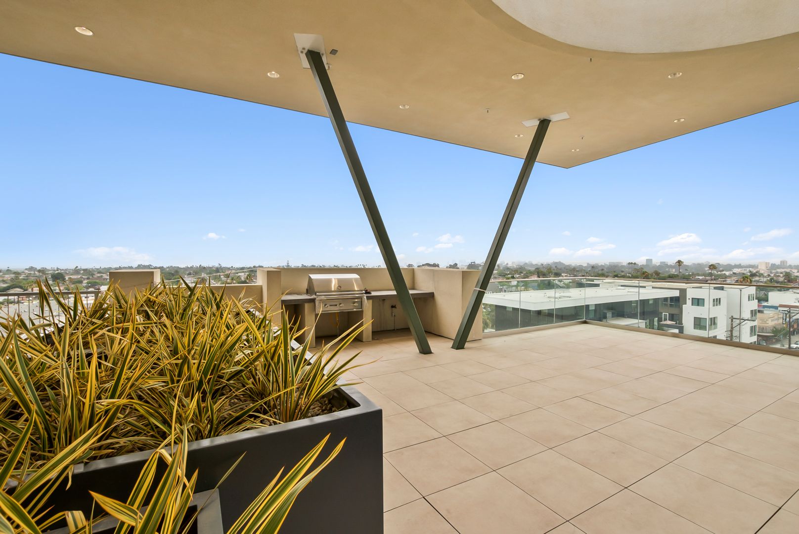 San Diego Apartment: 3066 North Park Way
