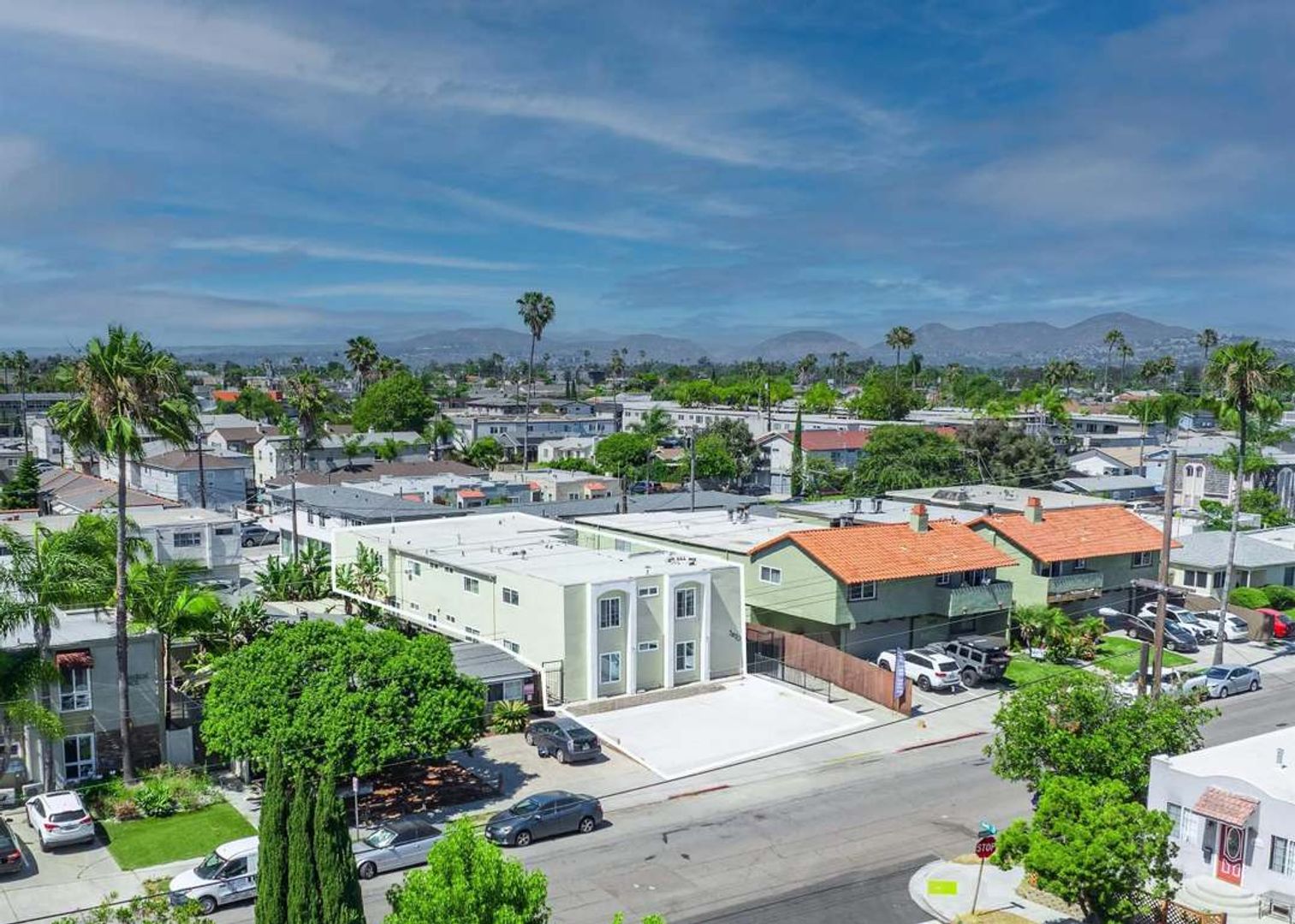 San Diego Apartment: 3470 Monroe Ave