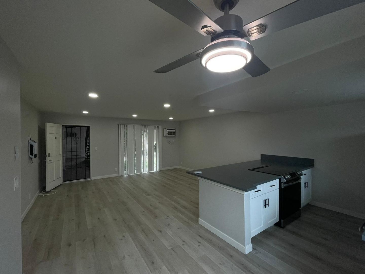 San Diego Apartment: 4490 Collwood Blvd