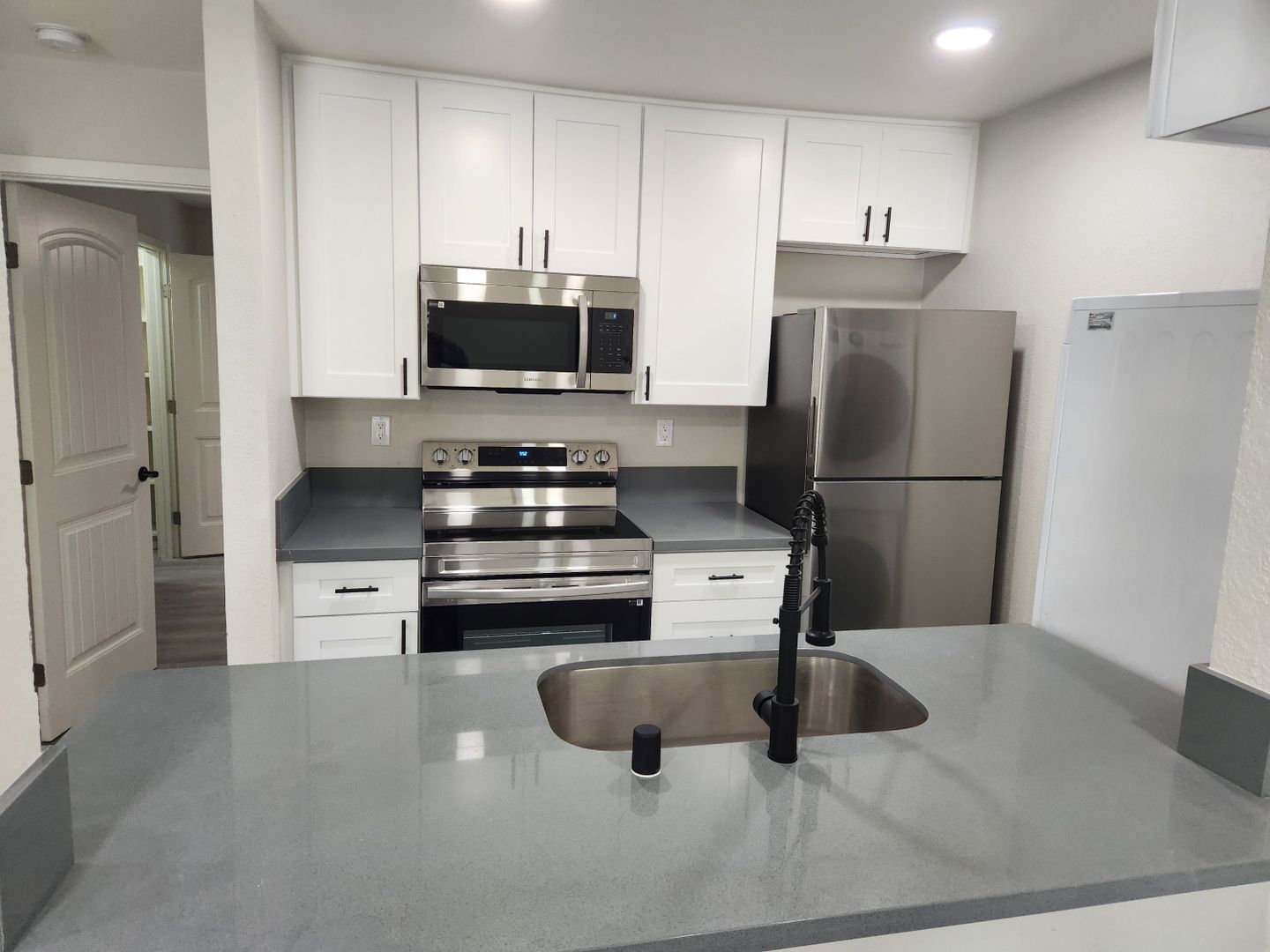 San Diego Apartment: 4368 Wilson Avenue